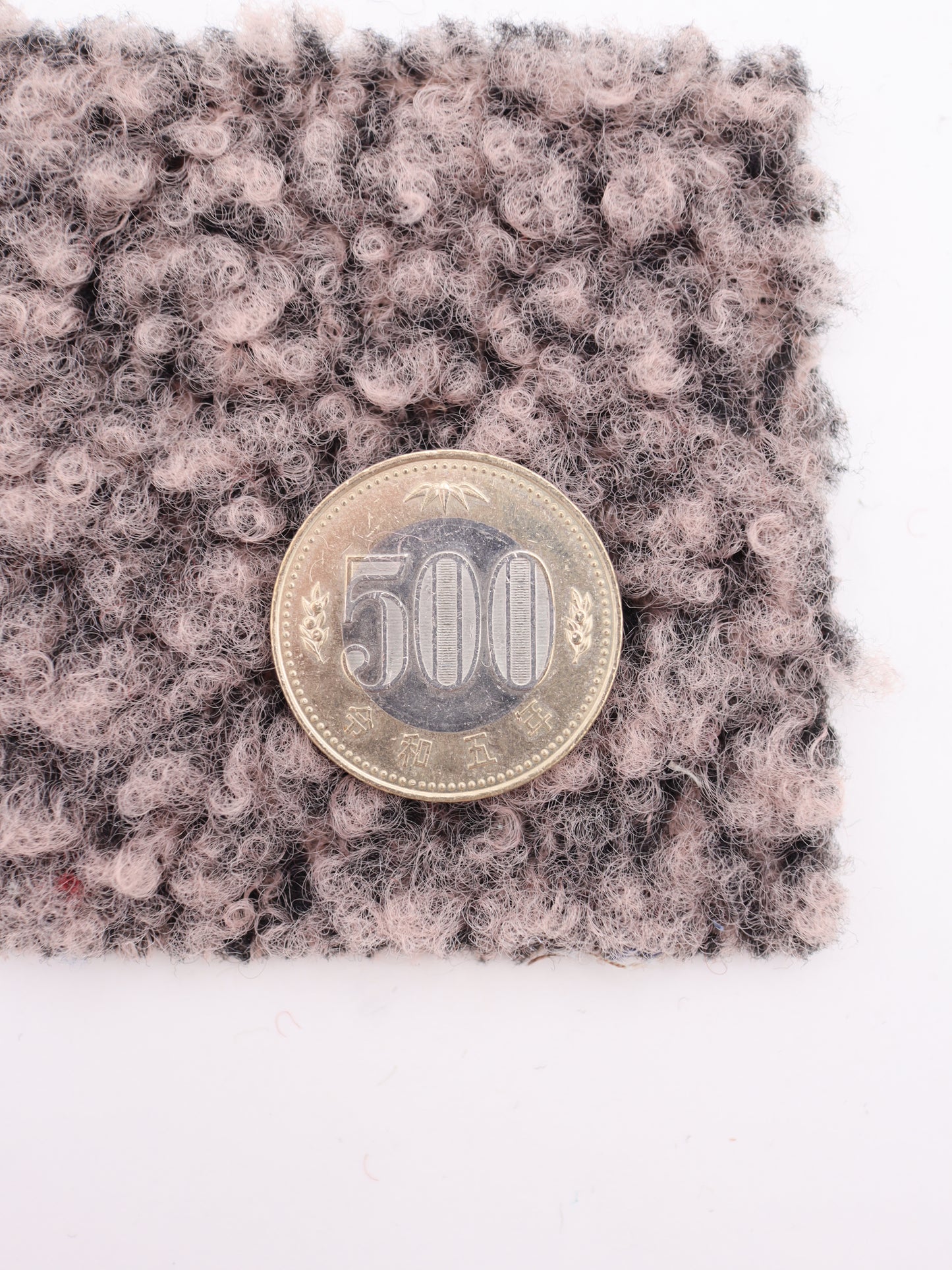 もこもこ起毛くるくるループヤーンニットソー｜【生地幅】約147センチ 【混率】ポリエステル100%｜ドッグウエア・KIDSウエア・トップス・雑貨向き｜26AW-068