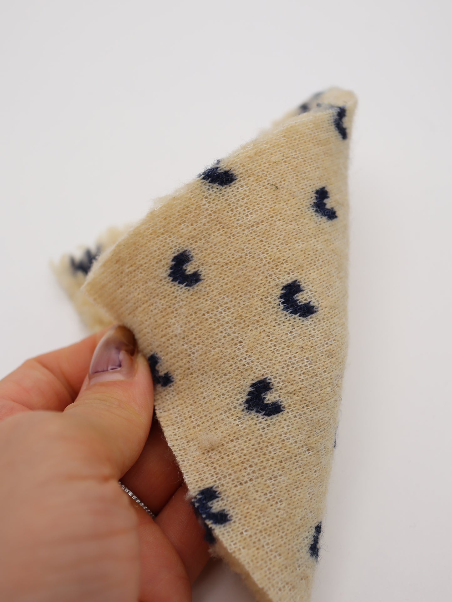 【25AW-151】じつはプチハートボア　/0.5ｙあたり=～1065円