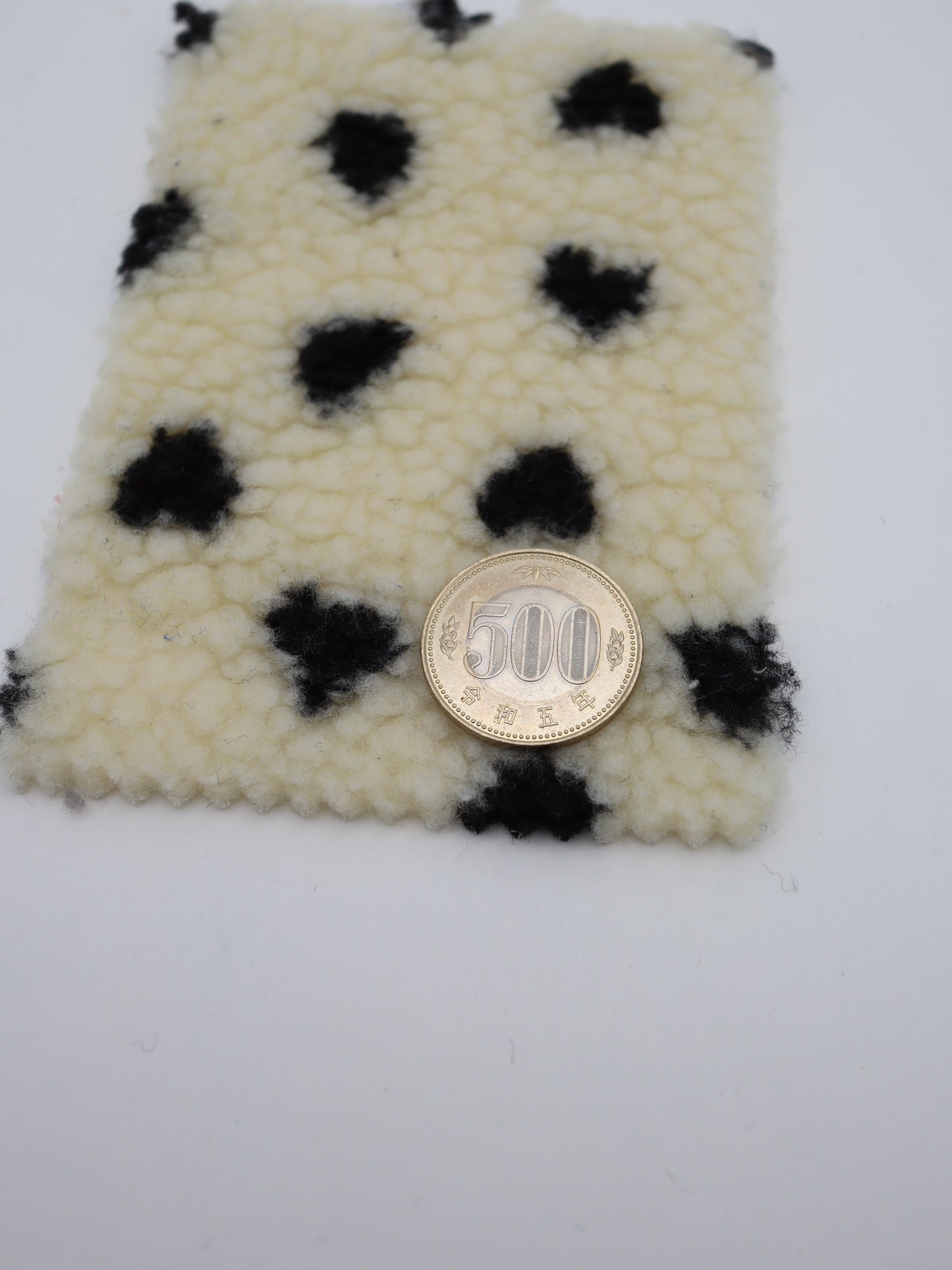 【25AW-056】じつはじつはハートボア　/0.5ｙあたり=～965円