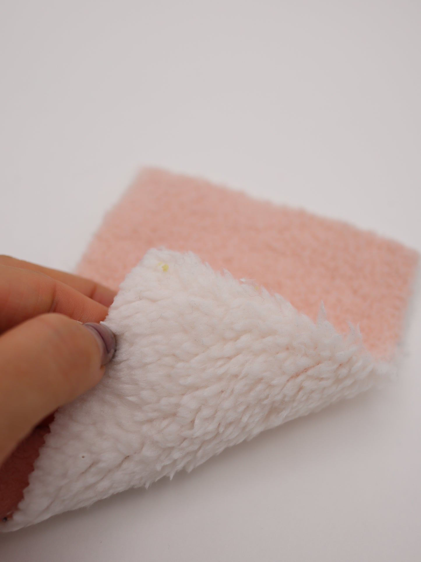 【25AW-159】さくらんぼ両面ボアニット　/0.5ｙあたり=～1440円