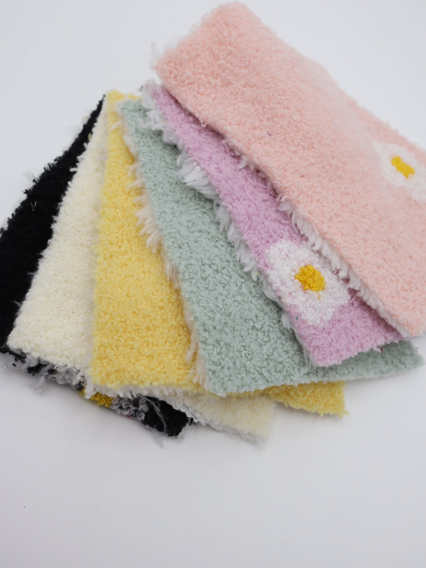 【25AW-158】レトロフラワー両面ボアニット　/0.5ｙあたり=～1265円