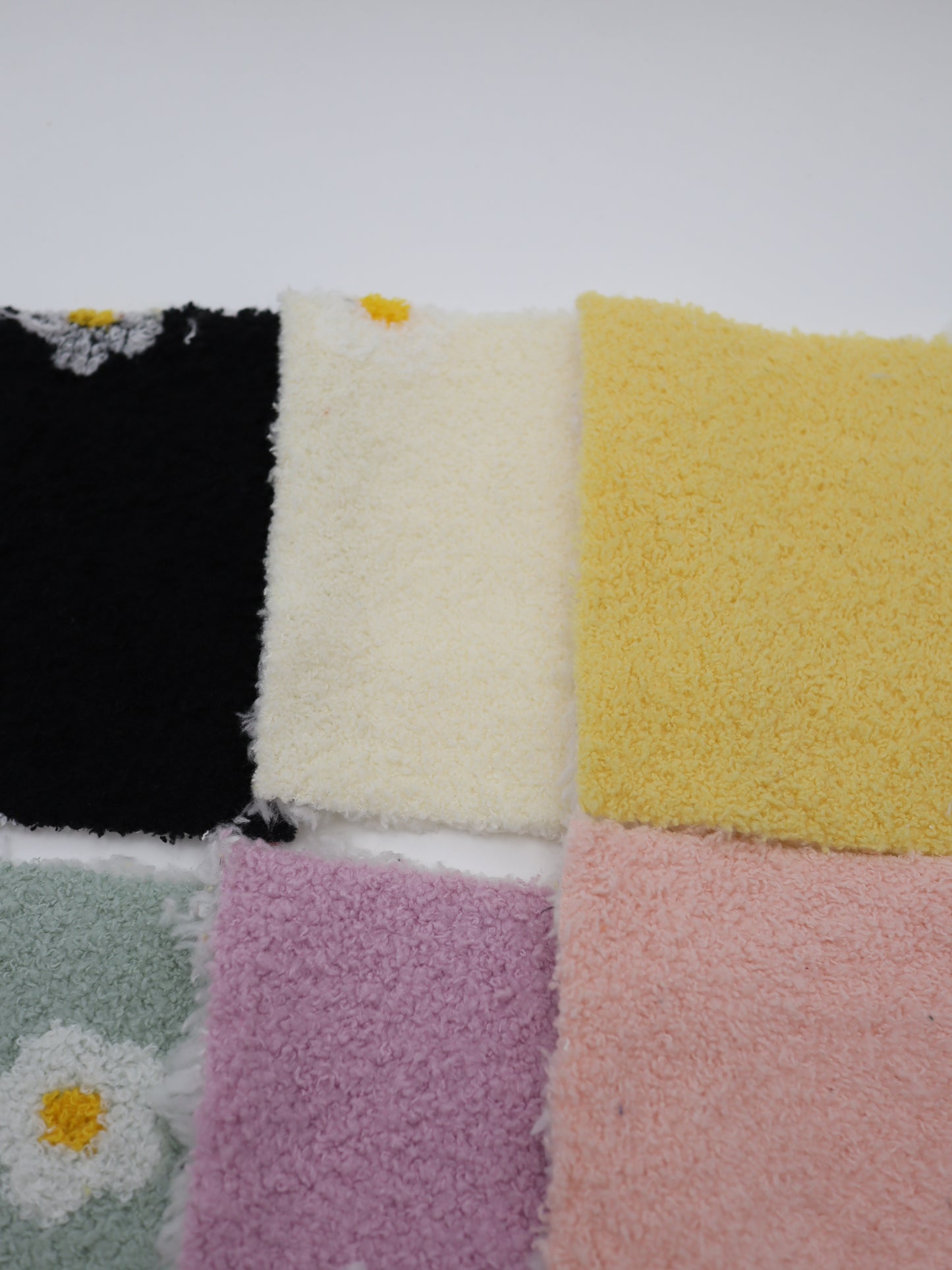 【25AW-158】レトロフラワー両面ボアニット　/0.5ｙあたり=～1265円