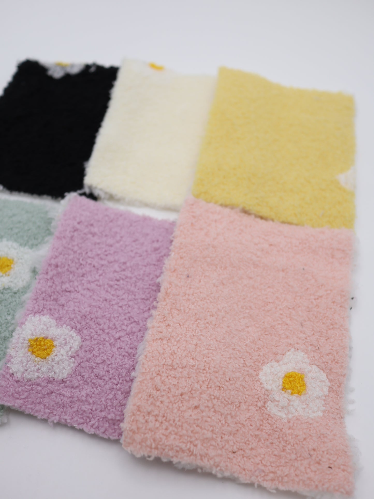 【25AW-158】レトロフラワー両面ボアニット　/0.5ｙあたり=～1265円