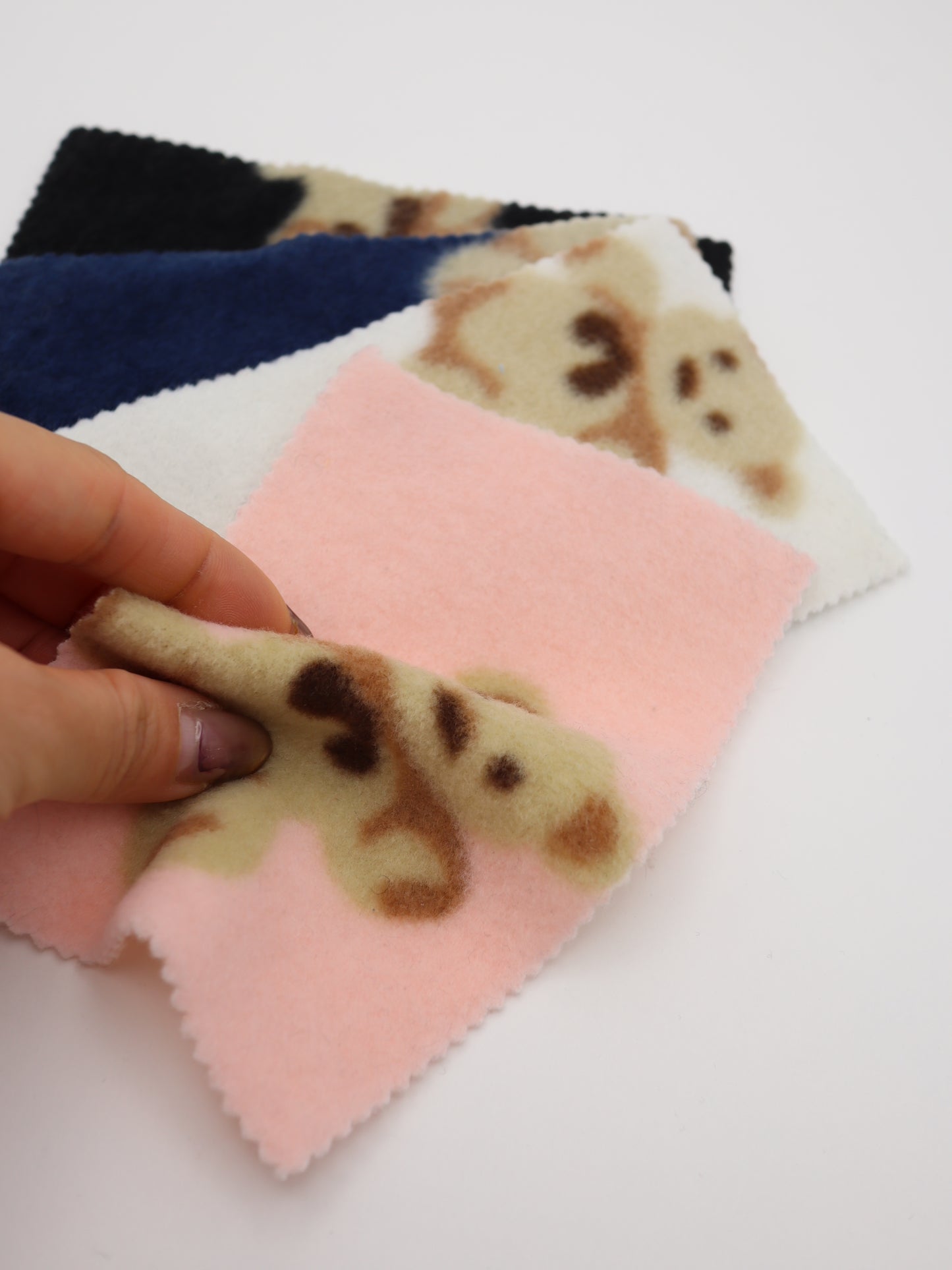 【25AW-161】ふわふわくまちゃん起毛天竺ニット　/0.5ｙあたり=～910円