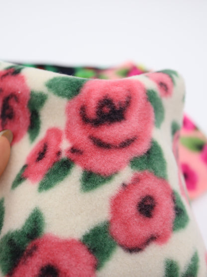 【25AW-163】ローズローズふわふわフリースニット　/0.5ｙあたり=～980円