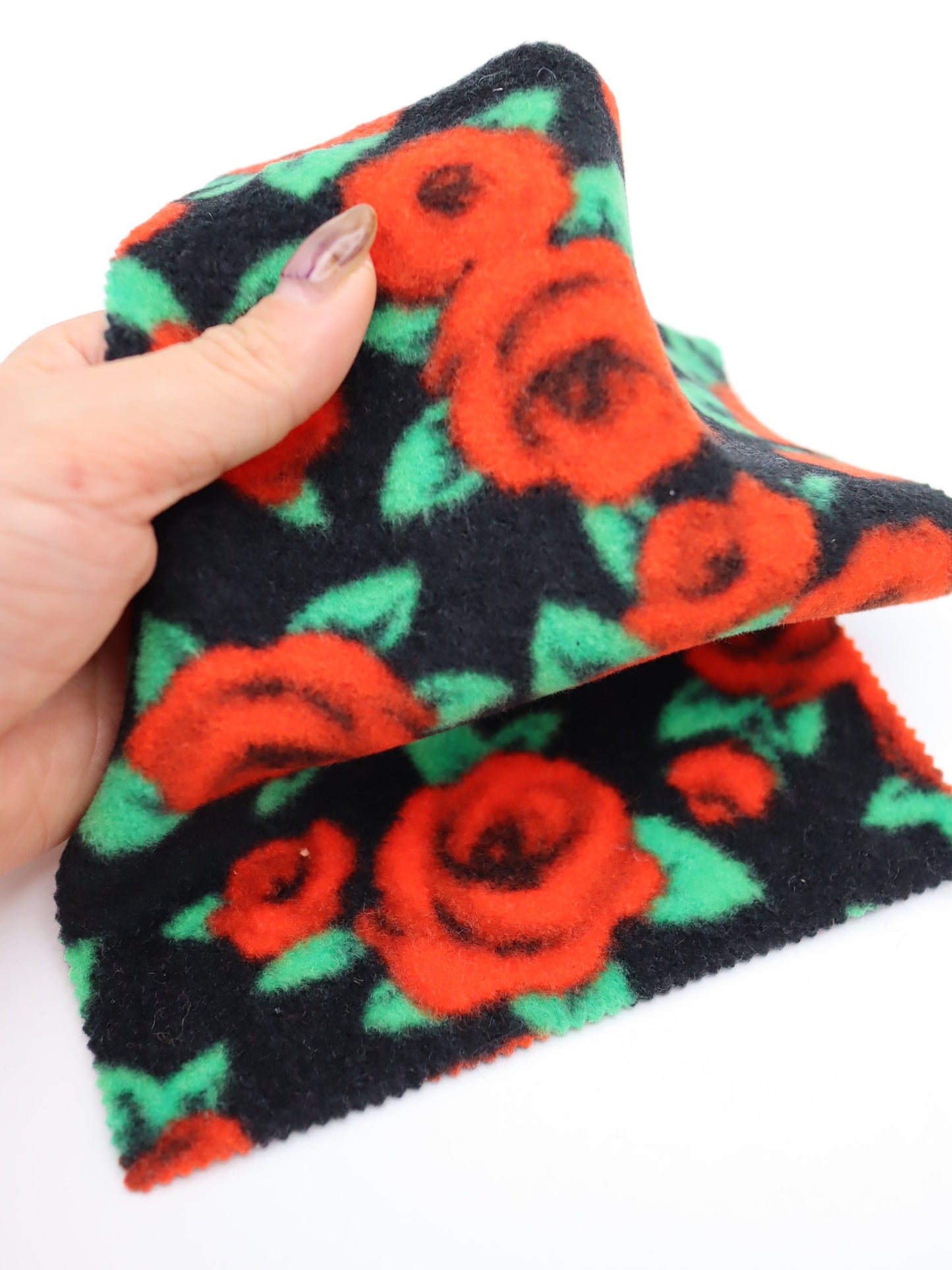 【25AW-163】ローズローズふわふわフリースニット　/0.5ｙあたり=～980円