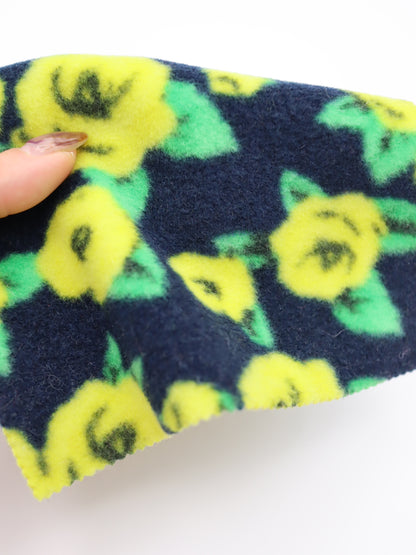 【25AW-163】ローズローズふわふわフリースニット　/0.5ｙあたり=～980円