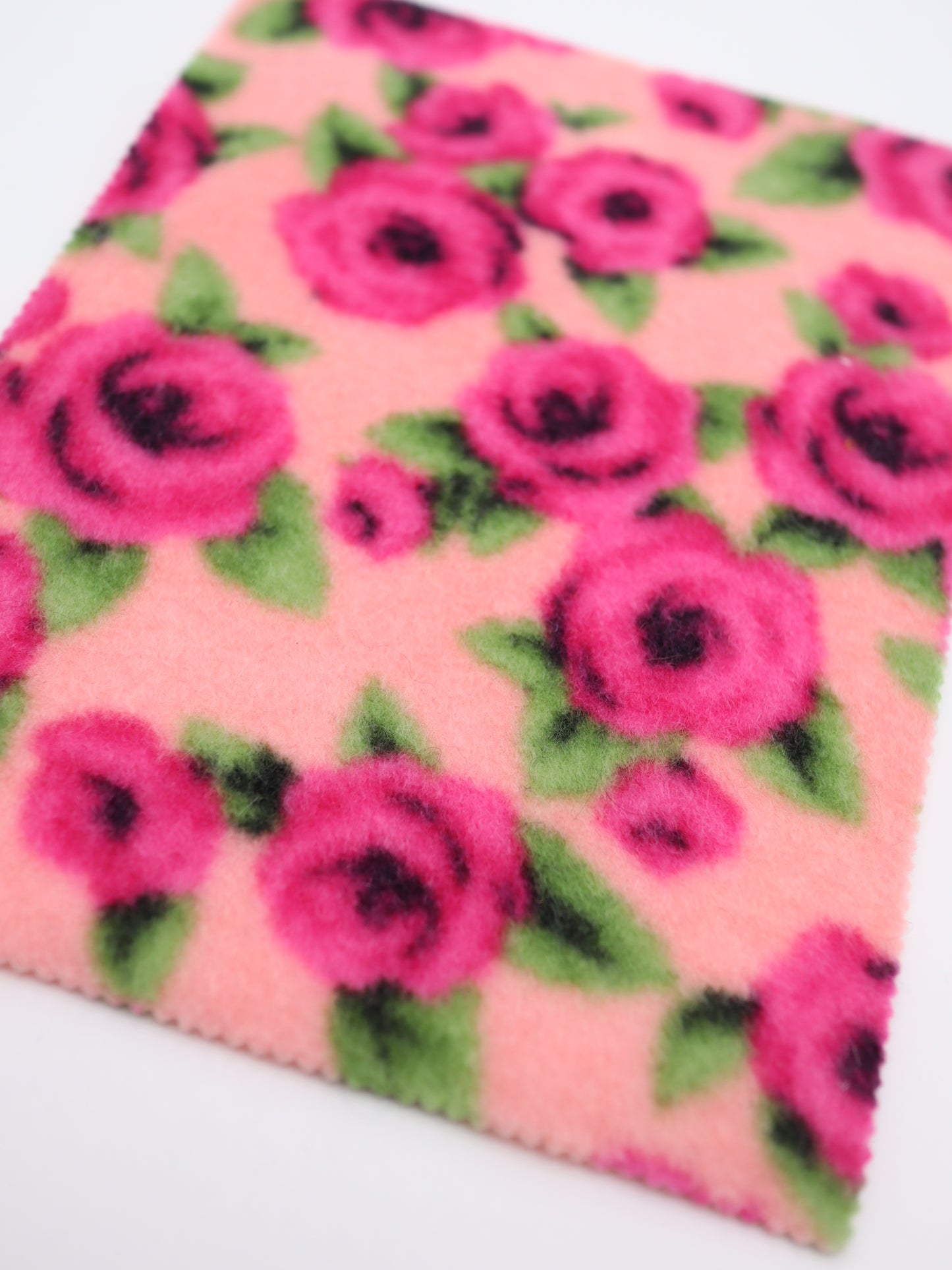 【25AW-163】ローズローズふわふわフリースニット　/0.5ｙあたり=～980円