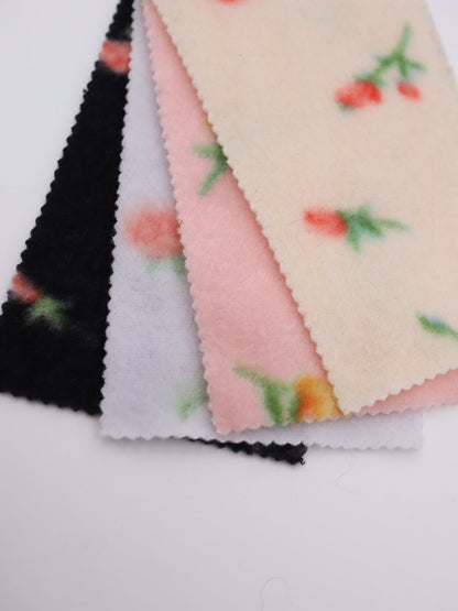 【25AW-170】プチローズふわふわフリースニット　/0.5ｙあたり=～890円