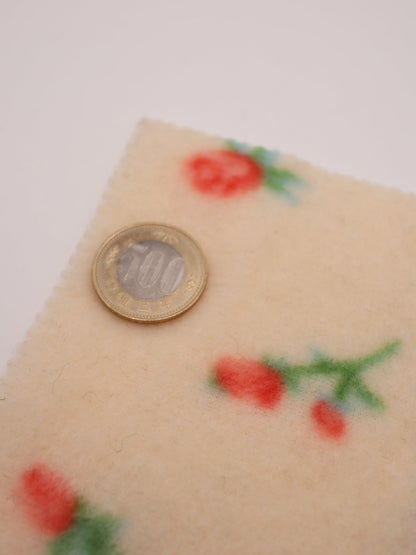 【25AW-170】プチローズふわふわフリースニット　/0.5ｙあたり=～890円