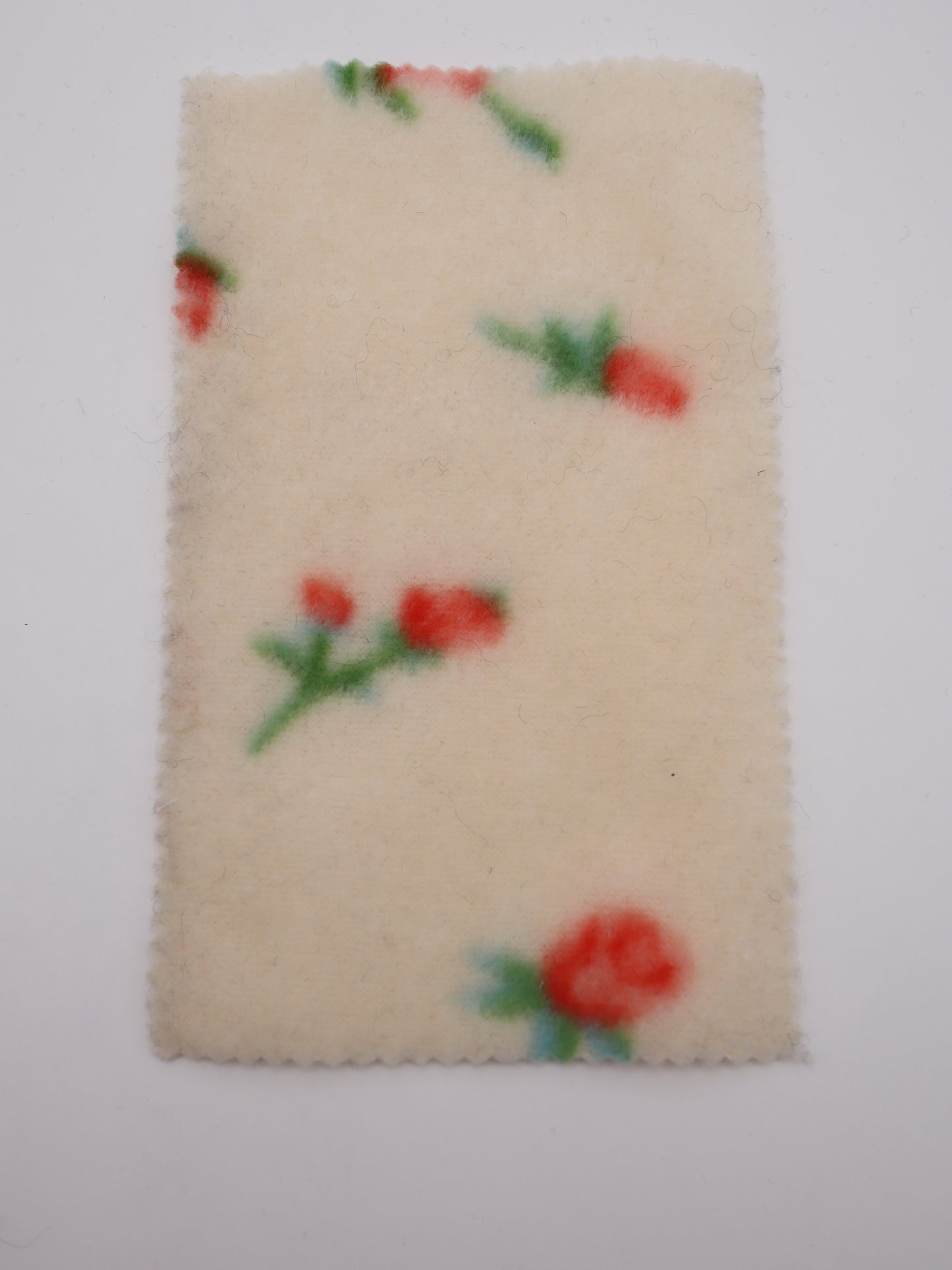 【25AW-170】プチローズふわふわフリースニット　/0.5ｙあたり=～890円