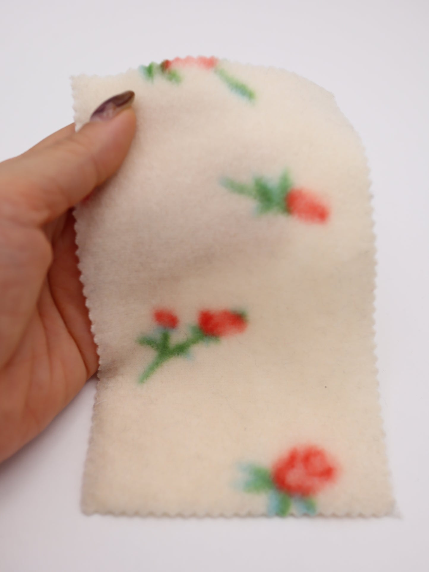 【25AW-170】プチローズふわふわフリースニット　/0.5ｙあたり=～890円