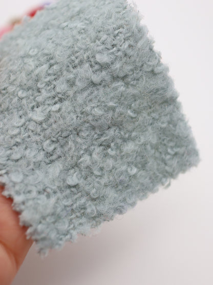 【25AW-067】ウール60％ふわふわプチくるくるヤーンツイード　/0.5ｙあたり=～1560円