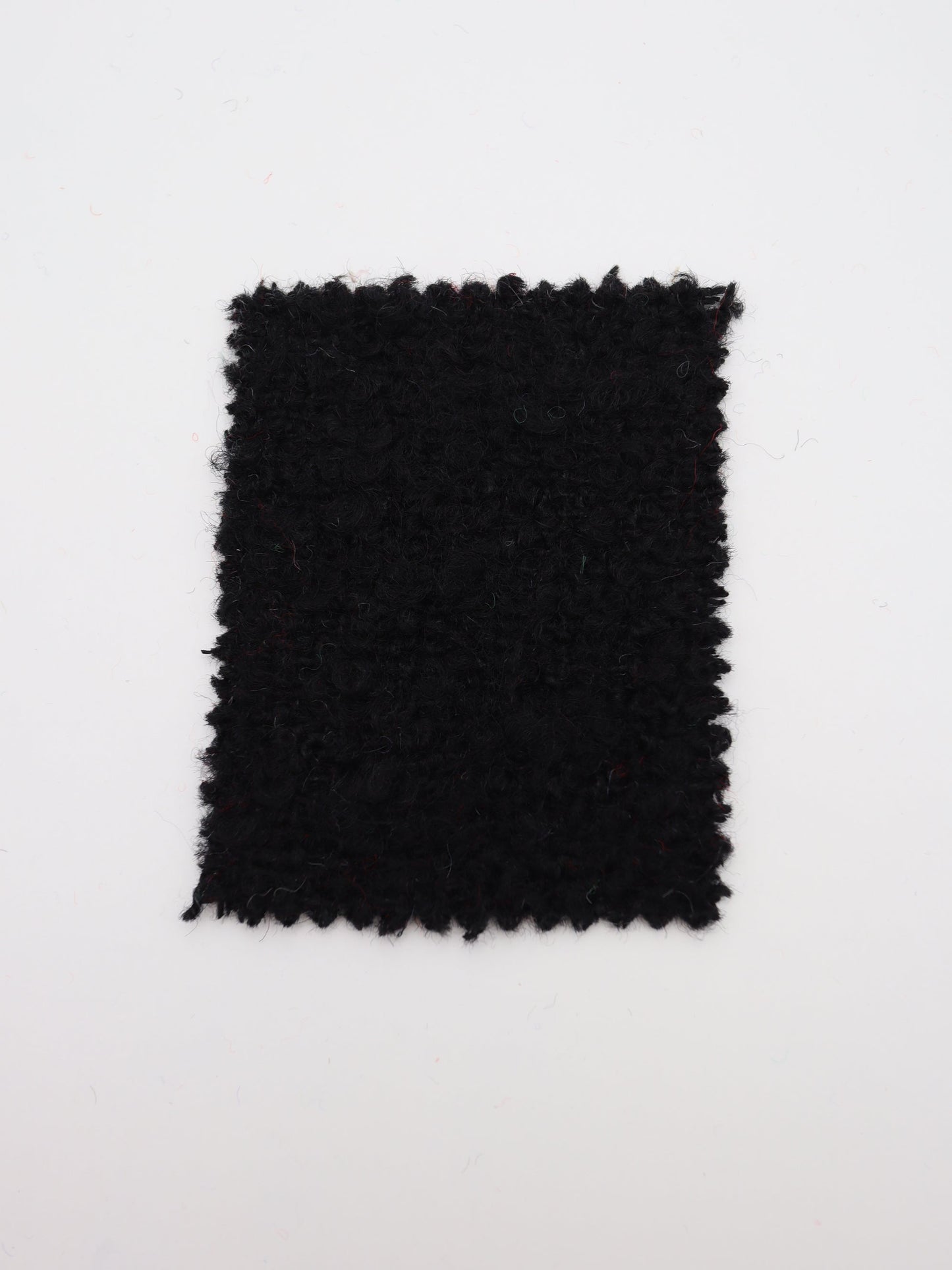 【25AW-067】ウール60％ふわふわプチくるくるヤーンツイード　/0.5ｙあたり=～1560円