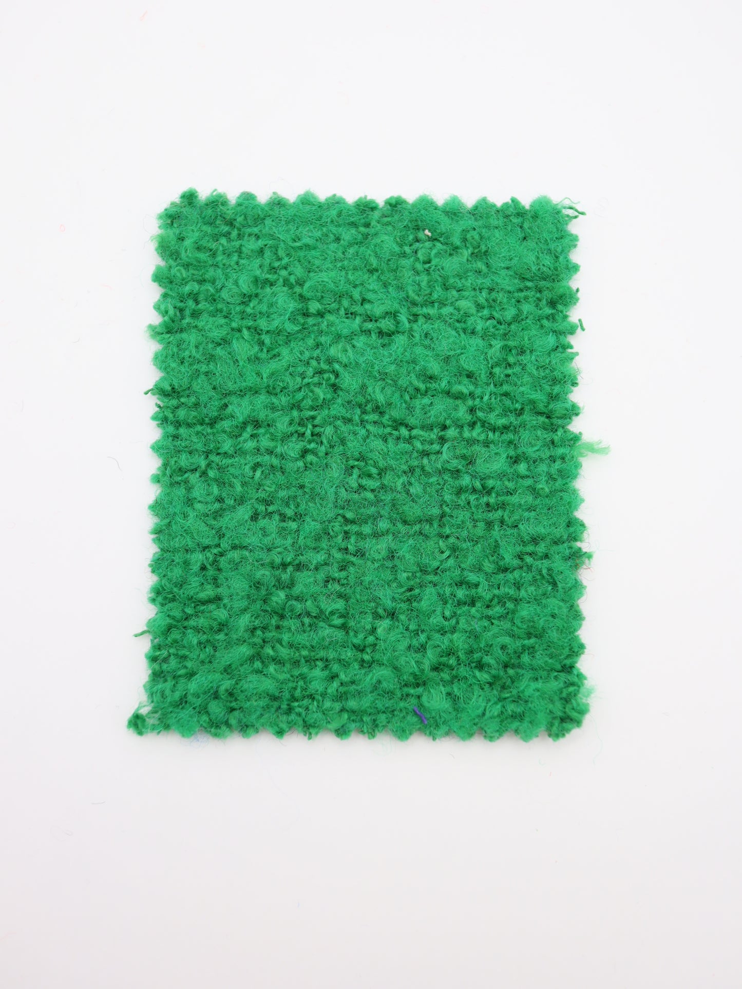 【25AW-067】ウール60％ふわふわプチくるくるヤーンツイード　/0.5ｙあたり=～1560円