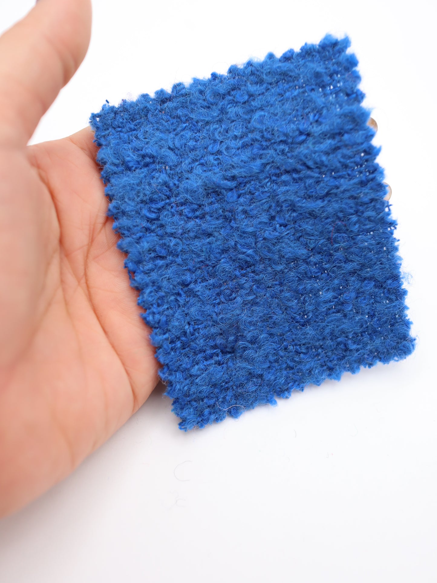 【25AW-067】ウール60％ふわふわプチくるくるヤーンツイード　/0.5ｙあたり=～1560円