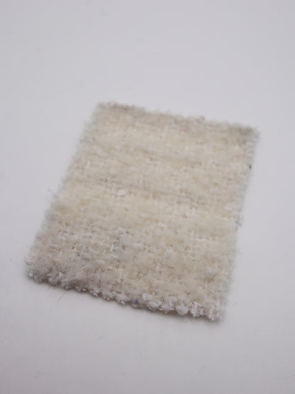 【25AW-067】ウール60％ふわふわプチくるくるヤーンツイード　/0.5ｙあたり=～1560円