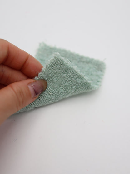 【25AW-067】ウール60％ふわふわプチくるくるヤーンツイード　/0.5ｙあたり=～1560円