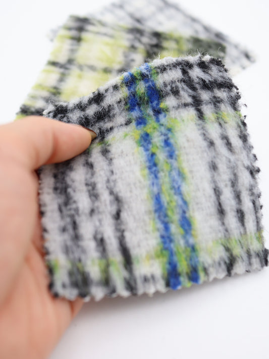 【25AW-102】ウール10％混シャギー先染めチェックツイード　/0.5ｙあたり=～1240円