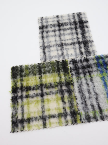 【25AW-102】ウール10％混シャギー先染めチェックツイード　/0.5ｙあたり=～1240円