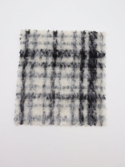 【25AW-102】ウール10％混シャギー先染めチェックツイード　/0.5ｙあたり=～1240円