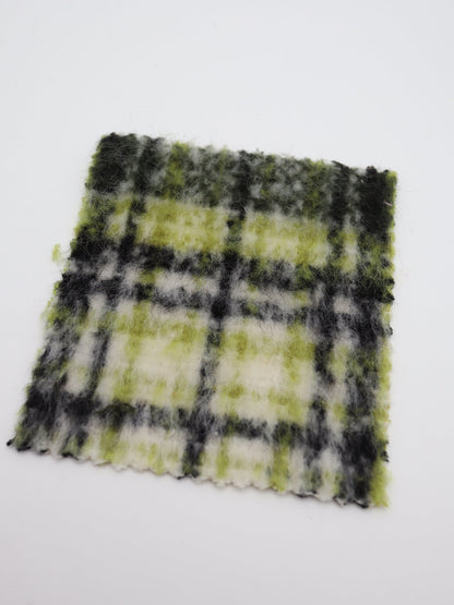 【25AW-102】ウール10％混シャギー先染めチェックツイード　/0.5ｙあたり=～1240円