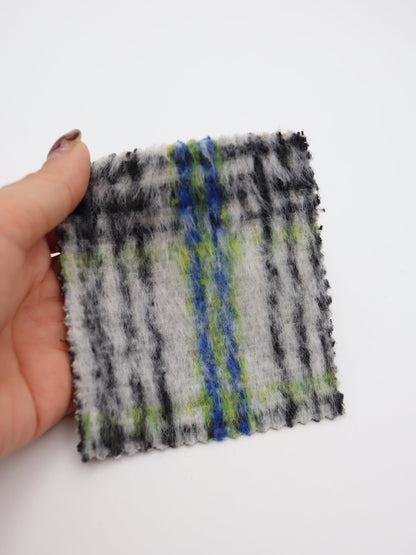 【25AW-102】ウール10％混シャギー先染めチェックツイード　/0.5ｙあたり=～1240円