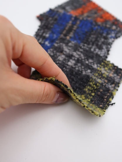 【25AW-099】ウール10％混プチループヤーン先染めチェックツィード　/0.5ｙあたり=～1095円