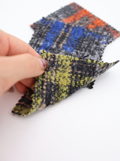 【25AW-099】ウール10％混プチループヤーン先染めチェックツィード　/0.5ｙあたり=～1095円