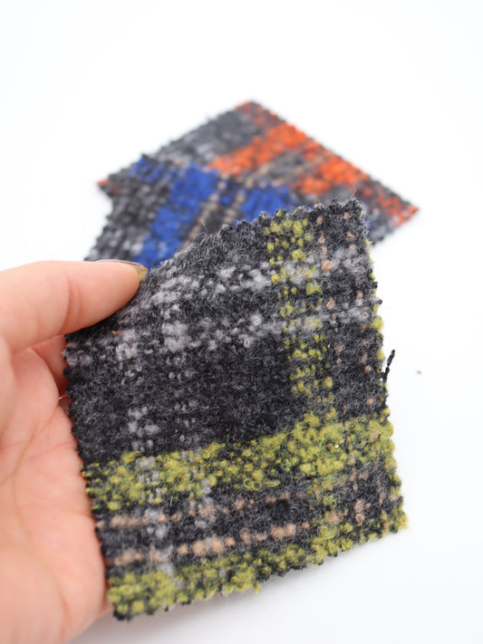 【25AW-099】ウール10％混プチループヤーン先染めチェックツィード　/0.5ｙあたり=～1095円