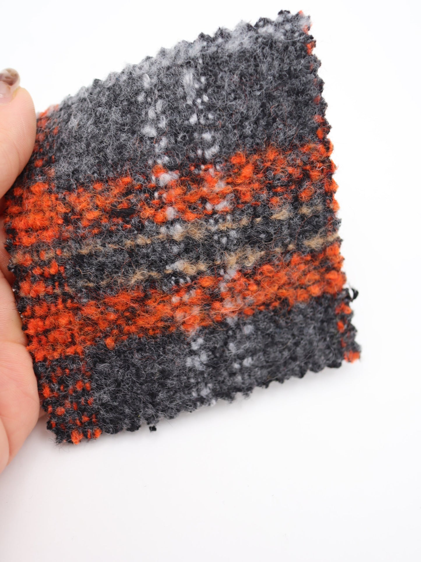 【25AW-099】ウール10％混プチループヤーン先染めチェックツィード　/0.5ｙあたり=～1095円