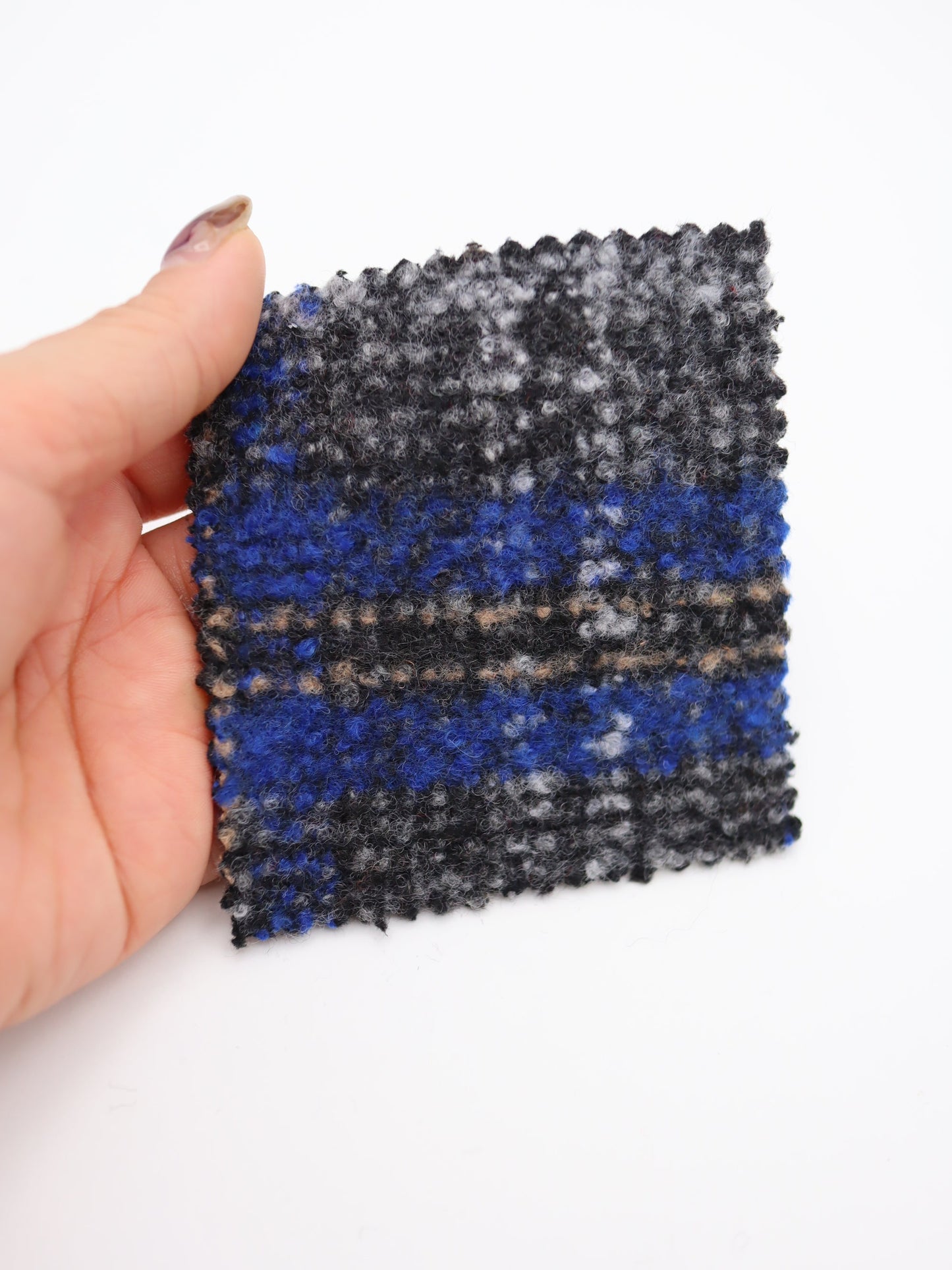 【25AW-099】ウール10％混プチループヤーン先染めチェックツィード　/0.5ｙあたり=～1095円