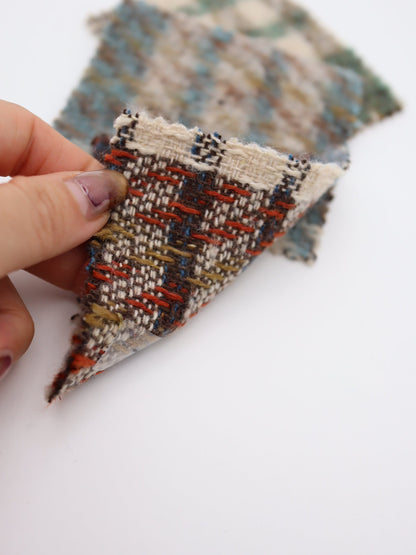 【25AW-098】ふわふわシャギー先染めチェックツイード　/0.5ｙあたり=～1025円