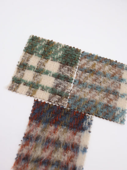 【25AW-098】ふわふわシャギー先染めチェックツイード　/0.5ｙあたり=～1025円