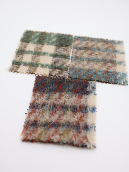 【25AW-098】ふわふわシャギー先染めチェックツイード　/0.5ｙあたり=～1025円