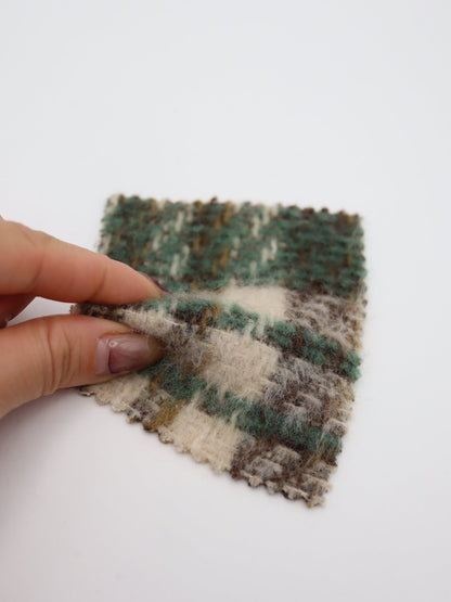 【25AW-098】ふわふわシャギー先染めチェックツイード　/0.5ｙあたり=～1025円