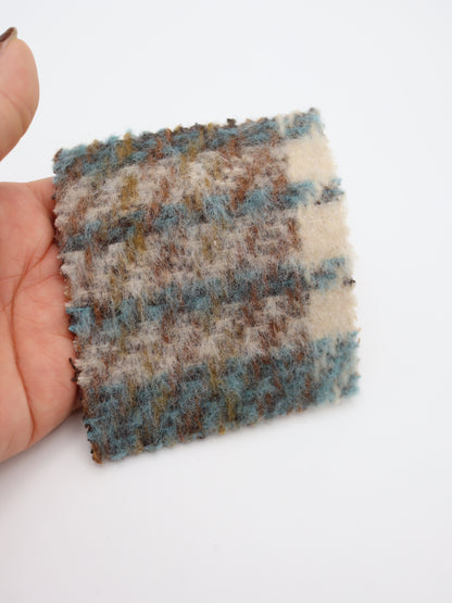 【25AW-098】ふわふわシャギー先染めチェックツイード　/0.5ｙあたり=～1025円