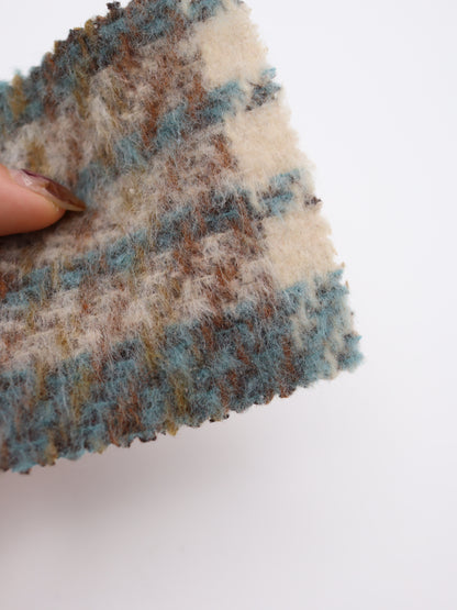 【25AW-098】ふわふわシャギー先染めチェックツイード　/0.5ｙあたり=～1025円