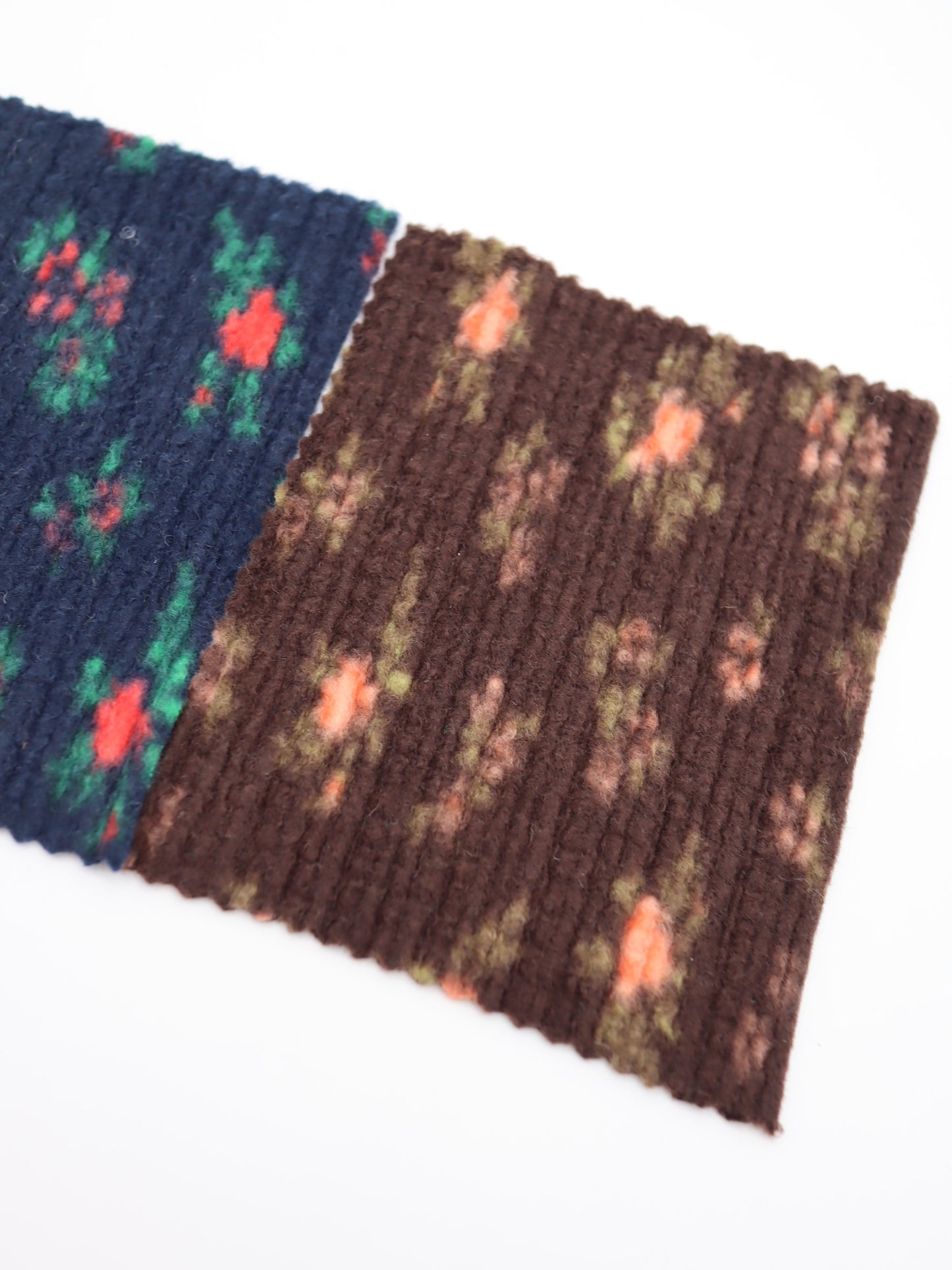 【25AW-171】花柄プリントランダムプリーツ加工起毛天竺ニット　/0.5ｙあたり=～1135円