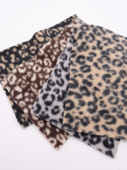 【25AW-0166】ヒョウ柄プリントふわふわ起毛ニット　/0.5ｙあたり=～890円