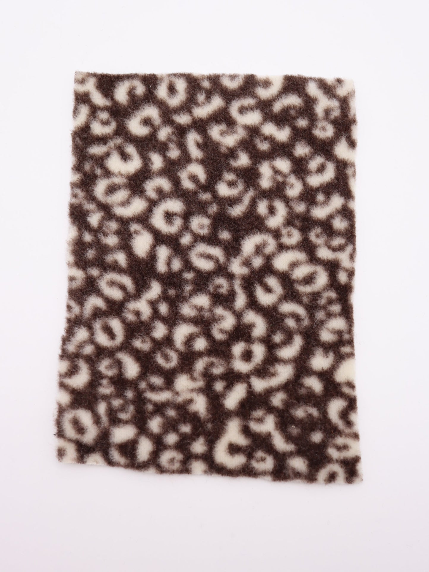 【25AW-0166】ヒョウ柄プリントふわふわ起毛ニット　/0.5ｙあたり=～890円