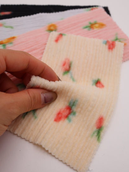 【25AW-160】小花柄プリーツ加工起毛天竺ニット　/0.5ｙあたり=～1125円