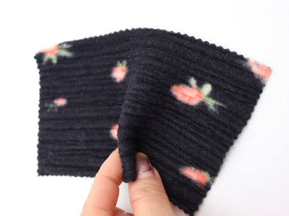 【25AW-160】小花柄プリーツ加工起毛天竺ニット　/0.5ｙあたり=～1125円