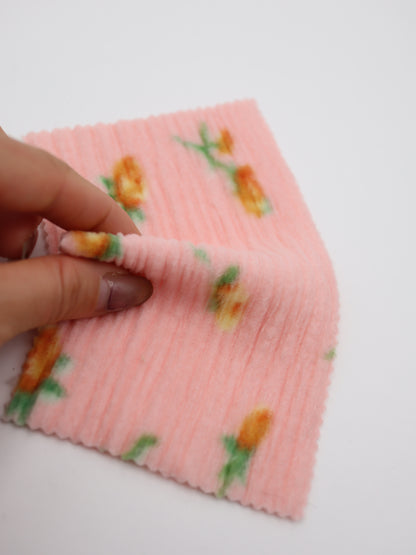 【25AW-160】小花柄プリーツ加工起毛天竺ニット　/0.5ｙあたり=～1125円