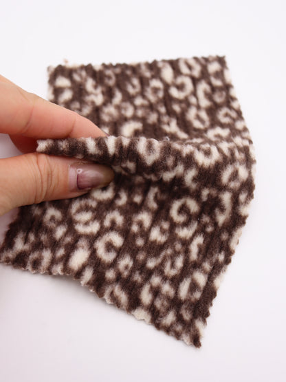 【25AW-167】プチヒョウ柄プリントランダムプリーツ加工起毛天竺ニット　/0.5ｙあたり=～1125円