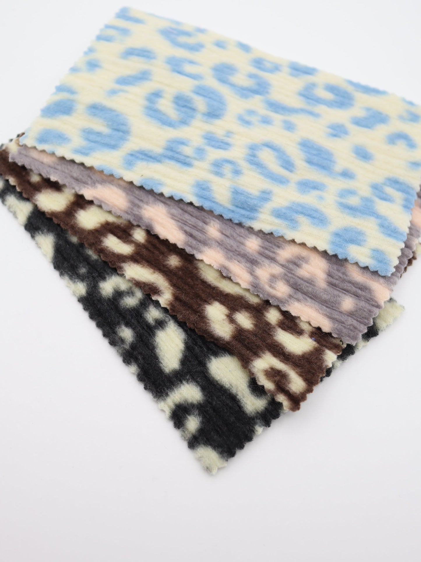 ヒョウ柄プリーツニット 全カラー 韓国生地 ハンドメイド 犬服 業務用 布通販