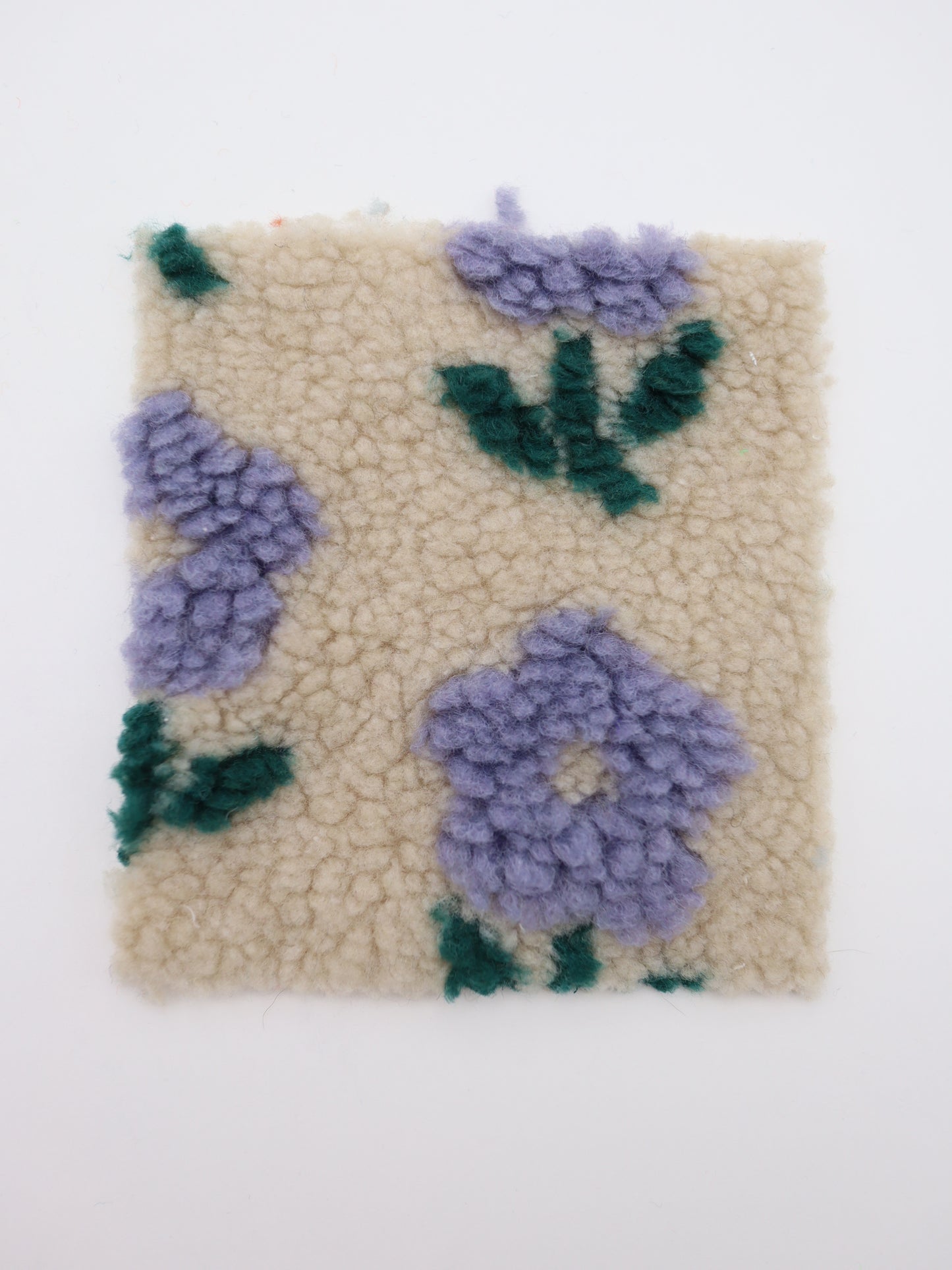 レトロリーフフラワーボア ベージュ　凹凸　プロ作家向け 犬服製作用ボア布地