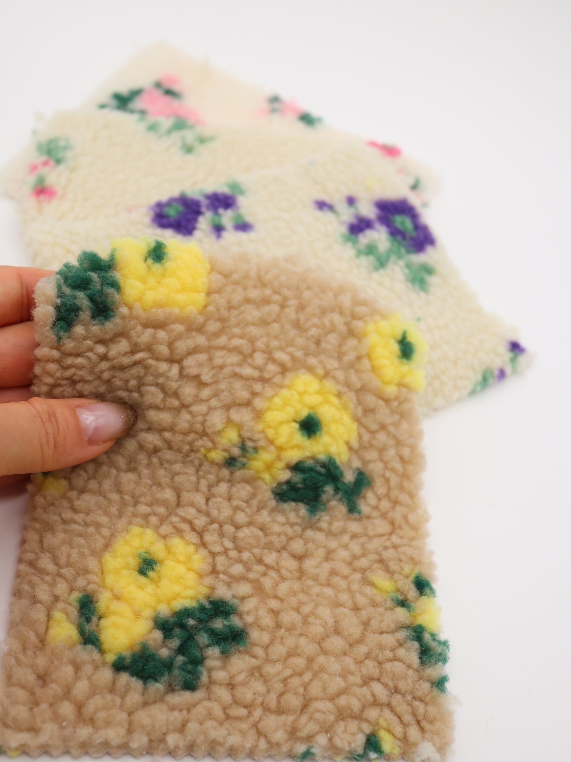 スプリングプチフラワーボア生地 ハンドメイド 犬服 子供服 ミシン教室に最適な布地