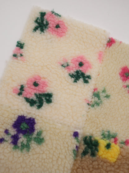 スプリングプチフラワーボア カラーバリエーション ハンドメイド用ボア生地　アイボリー　フラワー柄