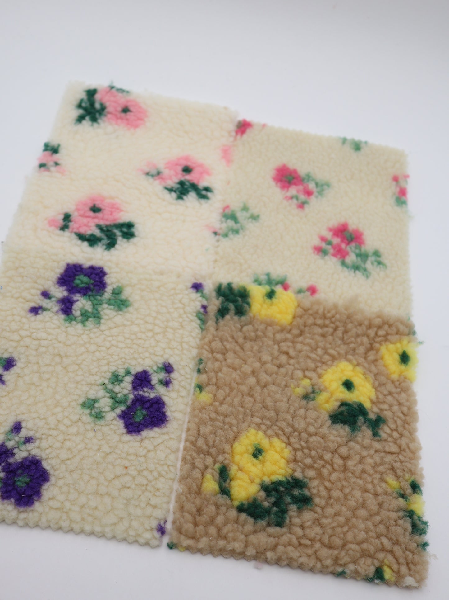 【25AW-168】スプリングプチフラワーボア　/0.5ｙあたり=～1025円